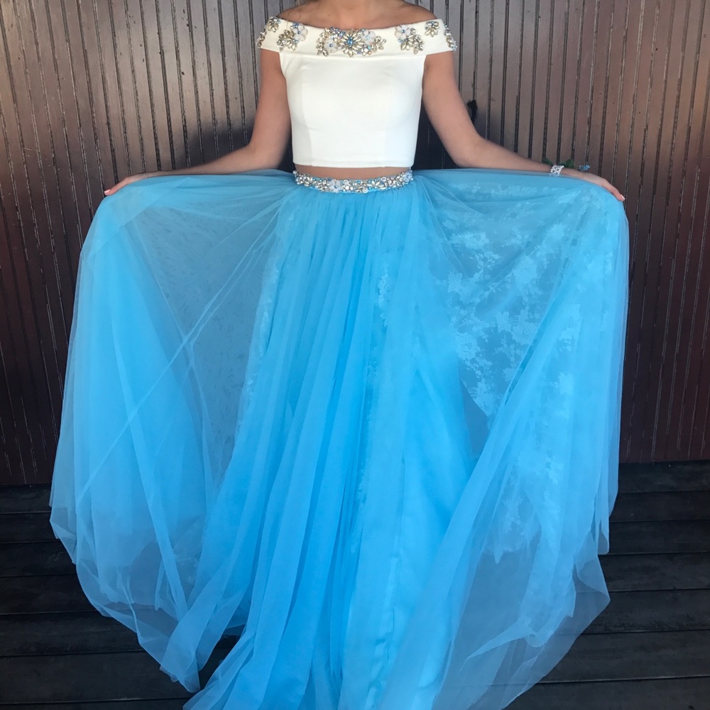 Sherri Hill Prom Dress